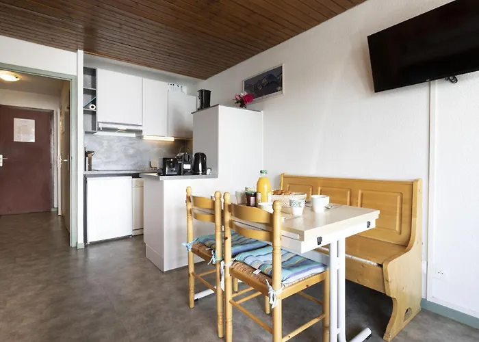 Schuss 309 By Interhome *